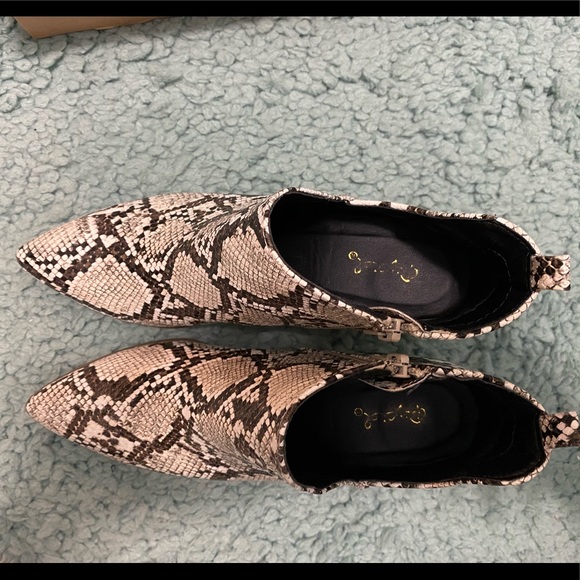 Qupid snake print ankle boots size 7 - Picture 5 of 10